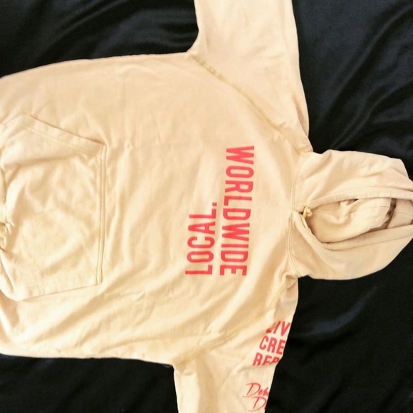 Shirts - Picture 5 of 8